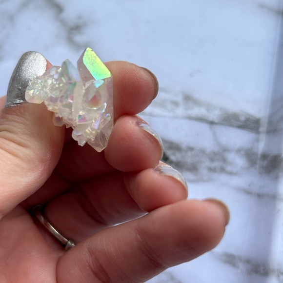 Angel Aura Crystal Bundle - Picture 5 of 12